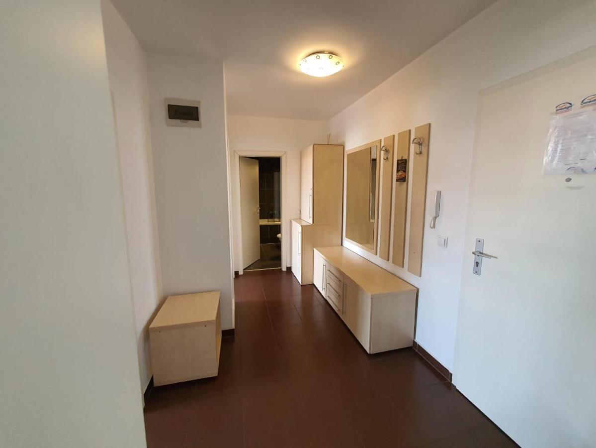 Apartment Richy Braşov Exteriör bild